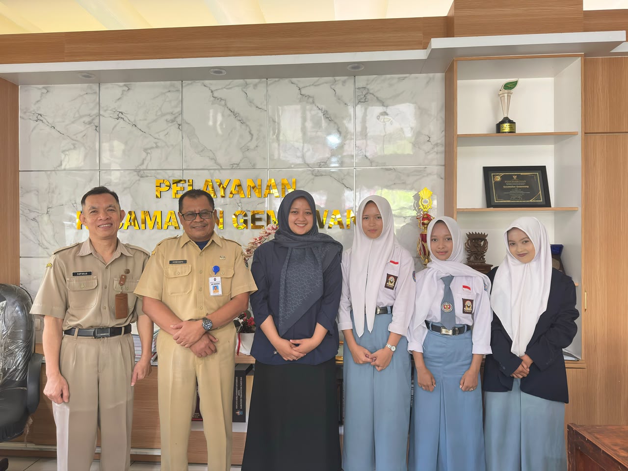 Gambar Berita