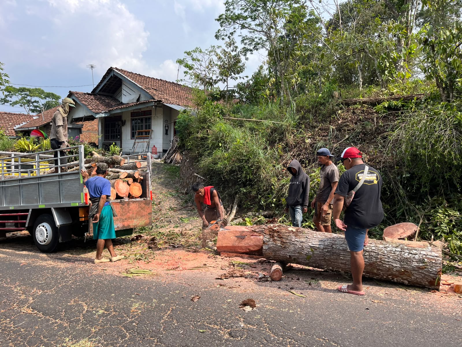 Gambar Berita